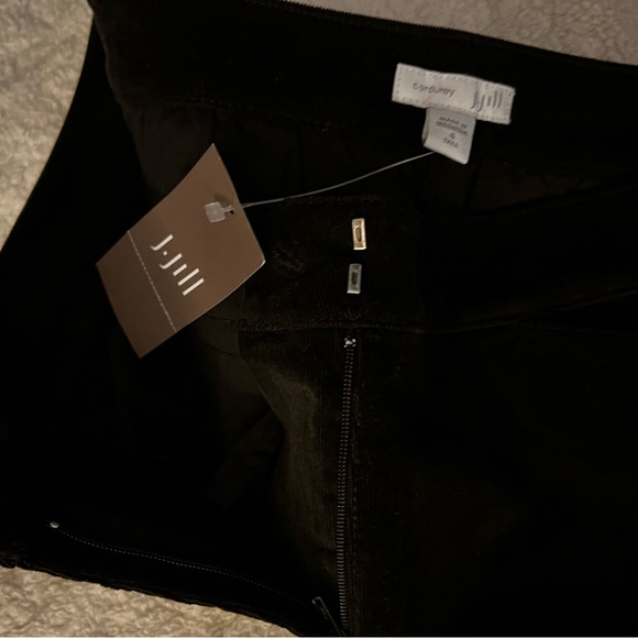 J Jill corduroy ladies jeans. Size 4T, walnut brown color. NWT, 32.5 in. inseam. - Picture 6 of 8